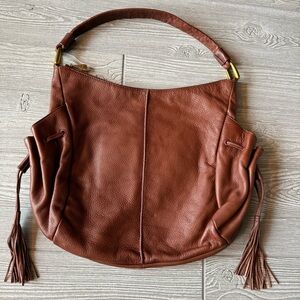 NWOT HOBO The Original very large shoulder bag, pebbled brown leather, 13x14Boho